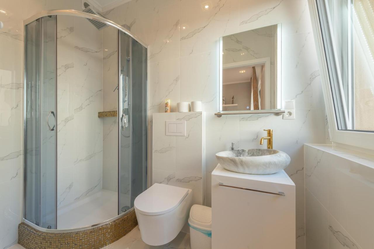 Cool Boutique Apartments - Leopoldstadt เวียนนา ภายนอก รูปภาพ
