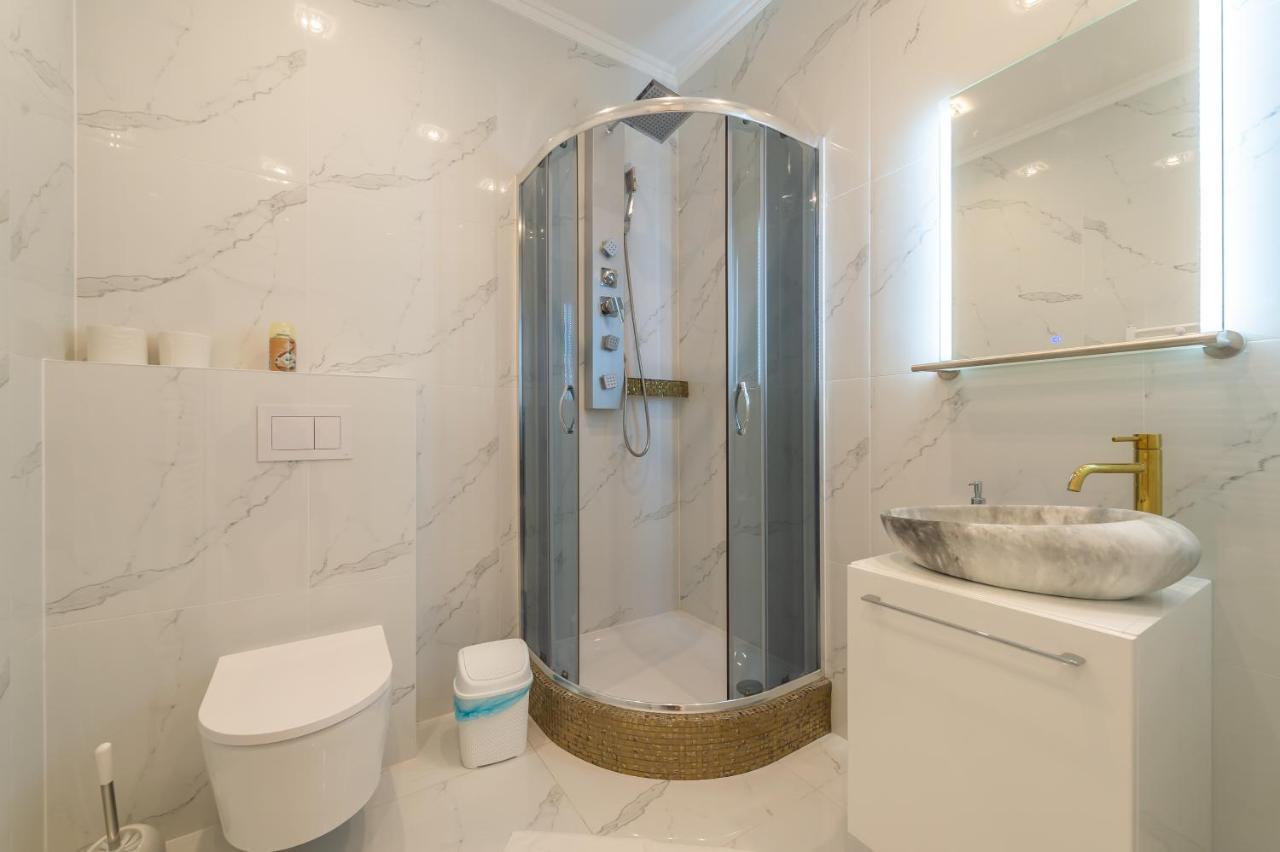 Cool Boutique Apartments - Leopoldstadt เวียนนา ภายนอก รูปภาพ